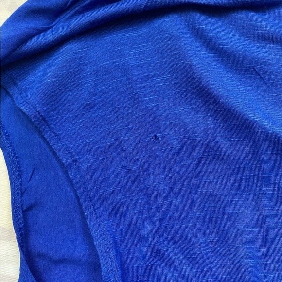 Max Studio Women's Top Sz M Blue Short Sleeve Casual Rayon Blouse - Picture 7 of 9